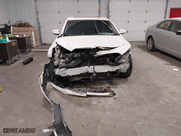 2014 Buick LaCrosse Premium I with VIN 1G4GE5G36EF269293, listed as a IAAI auction lot 41286915 with 152,604 mi miles. Bid and sale history available at carsss.com. Image 12.