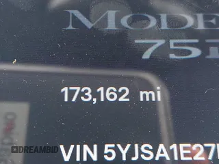 2017 Tesla Model S 100D z VIN 5YJSA1E27HF208282, wystawiony jako IAAI lot #41362736 z przebiegiem 173 162 mil mil oraz . Historia ofert i sprzedaży dostępna na DreamBid. Obrazek 15.