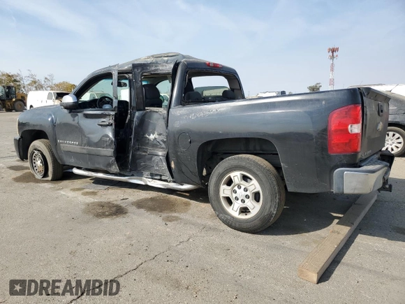 2008 Chevrolet Silverado 1500 1LT with VIN 2GCEC13J881157539, listed as a Copart auction lot 79116054 with 228,228 mi miles and Salvage Title. Bid and sale history available at DreamBid. Image 2.