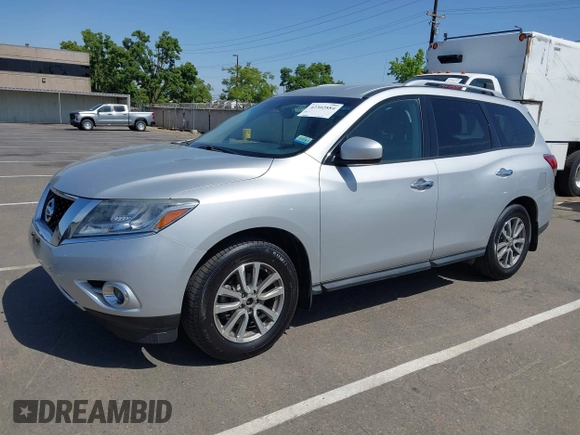 2016 Nissan Pathfinder SV with VIN 5N1AR2MM4GC630868, listed as a IAAI auction lot 42302884 with 169,909 mi miles and . Bid and sale history available at DreamBid. Image 2.