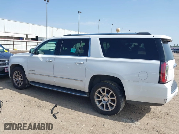 2019 GMC Yukon XL Denali with VIN 1GKS1HKJ8KR378385, listed as a IAAI auction lot 41580041 with 115,481 mi miles. Bid and sale history available at carsss.com. Image 14.