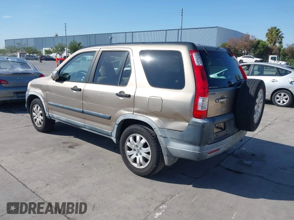 2005 Honda CR-V EX with VIN JHLRD78895C026877, listed as a IAAI auction lot 42129376 with 164,543 mi miles. Bid and sale history available at carsss.com. Image 3.