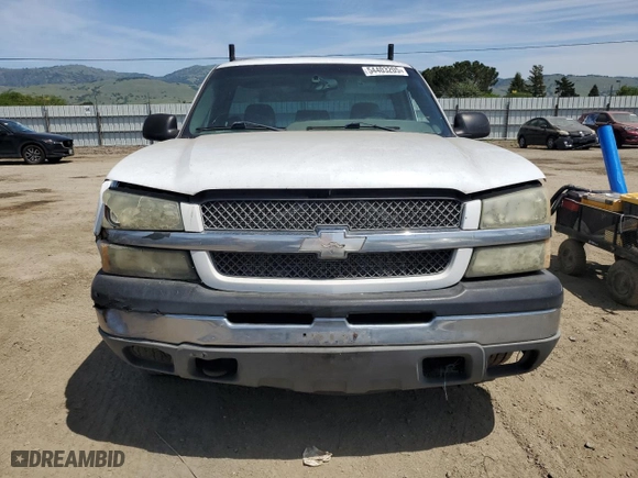 2004 Chevrolet Silverado 1500 Work Truck with VIN 1GCEC14V74E190705, listed as a Copart auction lot 54403205 with 305,407 mi miles and Clean Title. Bid and sale history available at carsss.com. Image 5.