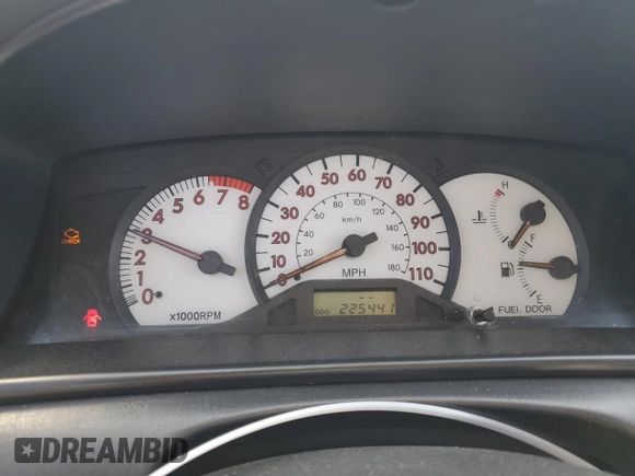 2004 Toyota Corolla CE with VIN 1NXBR32EX4Z262398, listed as a Copart auction lot 50660955 with 225,441 mi miles and Salvage Title. Bid and sale history available at DreamBid. Image 9.