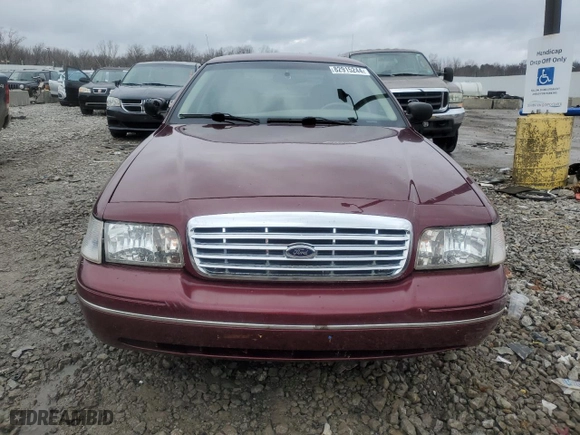 2005 Ford Crown Victoria LX with VIN 2FAFP74W85X136047, listed as a Copart auction lot 82915244 with 155,495 mi miles and Non Repairable. Bid and sale history available at carsss.com. Image 5.
