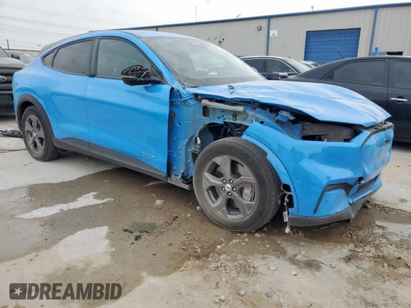 2023 Ford Mustang Mach-E Select с VIN 3FMTK1R44PMA65455, выставлен на аукционе Copart как лот 53159515 с пробегом 12 866 миль миль и Списание • Salvage title. История ставок и продаж доступна на DreamBid. Изображение 4.