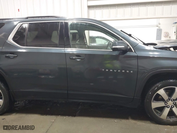 2019 Chevrolet Traverse LT Leather with VIN 1GNEVHKW7KJ235958, listed as a IAAI auction lot 41895988 with 79,097 mi miles. Bid and sale history available at carsss.com. Image 14.