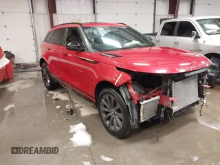 2018 Land Rover Range Rover Velar R-Dynamic SE z VIN SALYL2RX7JA743720, wystawiony jako IAAI lot #41250716 z przebiegiem 96 035 mil mil oraz . Historia ofert i sprzedaży dostępna na DreamBid. Obrazek 1.