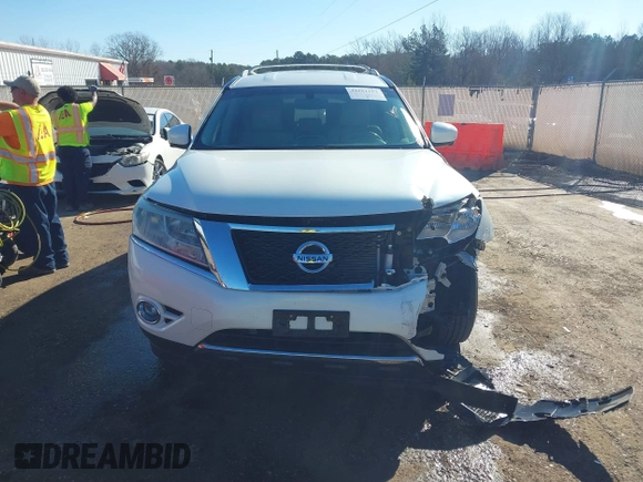 2015 Nissan Pathfinder SV with VIN 5N1AR2MN2FC653914, listed as a IAAI auction lot 41681182 with 64,254 mi miles and . Bid and sale history available at DreamBid. Image 13.