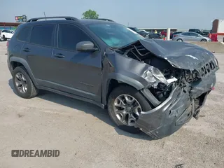 2019 Jeep Cherokee Trailhawk с VIN 1C4PJMBX7KD189366, выставлен на аукционе IAAI как лот 42252787 с пробегом 132 635 миль миль и . История ставок и продаж доступна на DreamBid. Изображение 1.