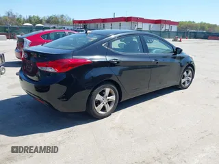 2013 Hyundai Elantra GLS с VIN KMHDH4AE6DU928322, выставлен на аукционе IAAI как лот 42054141 с пробегом 147 986 миль миль и . История ставок и продаж доступна на DreamBid. Изображение 4.