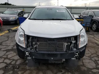 2016 Cadillac SRX Performance Collection with VIN 3GYFNCE31GS580002, listed as a Copart auction lot 62667475 with 135,097 mi miles and Salvage title. Bid and sale history available at DreamBid. Image 5.