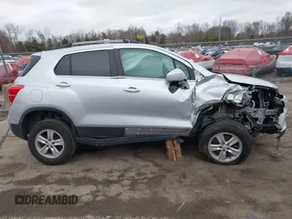 2020 Chevrolet Trax LT with VIN KL7CJPSB6LB040073, listed as a IAAI auction lot 41729327 with 65,652 mi miles. Bid and sale history available at carsss.com. Image 13.