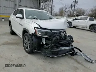 2024 Volkswagen Atlas SEL R-Line with VIN 1V2AE2CA5RC235798, listed as a Copart auction lot 46347495 with 1,306 mi miles and Salvage title. Bid and sale history available at DreamBid. Image 11.