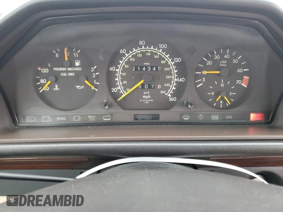 1993 Mercedes-Benz 300 with VIN WDBEA92E7PF259851, listed as a Copart auction lot 50561015 with 214,346 mi miles and Salvage Title. Bid and sale history available at DreamBid. Image 9.