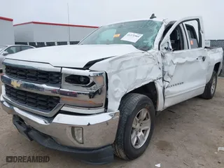 2016 Chevrolet Silverado 1500 LT with VIN 1GCRCREC1GZ160870, listed as a IAAI auction lot 41371964 with 1 mi miles. Bid and sale history available at carsss.com. Image 18.