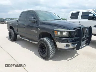 2006 Dodge 2500 SLT z VIN 1D7KS28C66J225125, wystawiony jako IAAI lot #42133820 z przebiegiem 324 631 mil mil oraz . Historia ofert i sprzedaży dostępna na DreamBid. Obrazek 1.