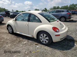 2009 Volkswagen Beetle S with VIN 3VWRW31C89M503329, listed as a Copart auction lot 64251285 with 168,900 mi miles and Salvage title. Bid and sale history available at DreamBid. Image 2.