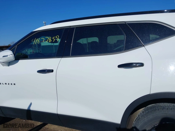 2019 Chevrolet Blazer with VIN 3GNKBBRA6KS694139, listed as a IAAI auction lot 41877859 with 122,259 mi miles. Bid and sale history available at carsss.com. Image 14.
