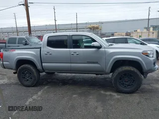 2017 Toyota Tacoma SR5 with VIN 3TMCZ5AN5HM060763, listed as a IAAI auction lot 41783899 with 93,926 mi miles. Bid and sale history available at carsss.com. Image 13.