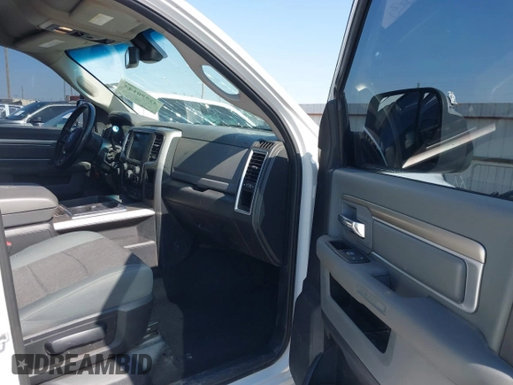 2015 Ram 2500 SLT with VIN 3C6UR5ML3FG674244, listed as a IAAI auction lot 42550144 with 220,481 mi miles and . Bid and sale history available at DreamBid. Image 5.