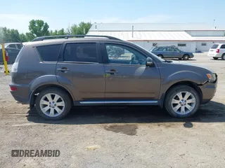 2011 Mitsubishi Outlander SE with VIN JA4AS3AW0BU032083, listed as a IAAI auction lot 42257699 with 160,038 mi miles and . Bid and sale history available at DreamBid. Image 14.