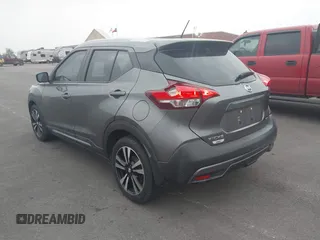 2019 Nissan Kicks SR with VIN 3N1CP5CU1KL506188, listed as a IAAI auction lot 41939449 with 15,926 mi miles. Bid and sale history available at carsss.com. Image 3.