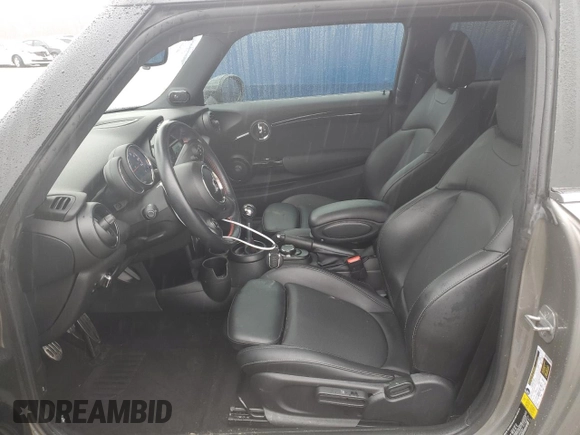 2019 MINI Hardtop John Cooper Works with VIN WMWXM9C53K2F66367, listed as a Copart auction lot 42193515 with 69,691 mi miles and Salvage Title. Bid and sale history available at DreamBid. Image 7.