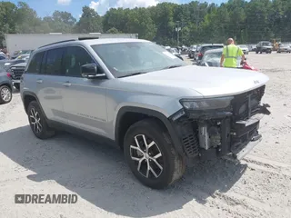 2024 Jeep Grand Cherokee Limited с VIN 1C4RJHBG7RC109032, выставлен на аукционе IAAI как лот 42577704 с пробегом 27 036 миль миль и . История ставок и продаж доступна на DreamBid. Изображение 1.