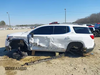 2018 GMC Acadia SLT with VIN 1GKKNMLS6JZ249340, listed as a IAAI auction lot 41715210 with 144,612 mi miles and . Bid and sale history available at carsss.com. Image 15.