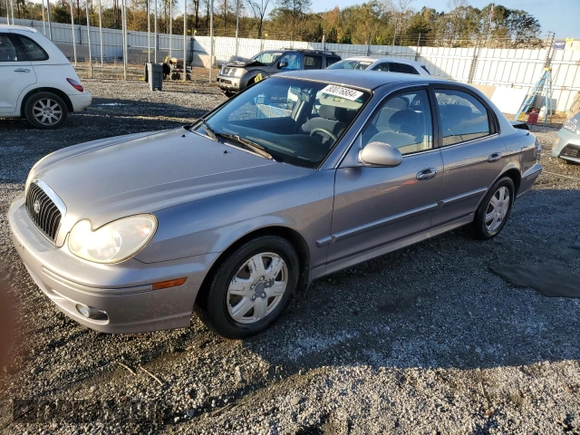2005 Hyundai Sonata GL with VIN KMHWF25S55A113518, listed as a Copart auction lot 80076884 with 141,257 mi miles and Salvage Title. Bid and sale history available at carsss.com. Image 1.