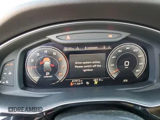 2020 Audi Q7 Premium z VIN WA1AXAF71LD005113, wystawiony jako Copart lot #39551684 z przebiegiem 61 912 mil mil oraz . Historia ofert i sprzedaży dostępna na DreamBid. Obrazek 9.