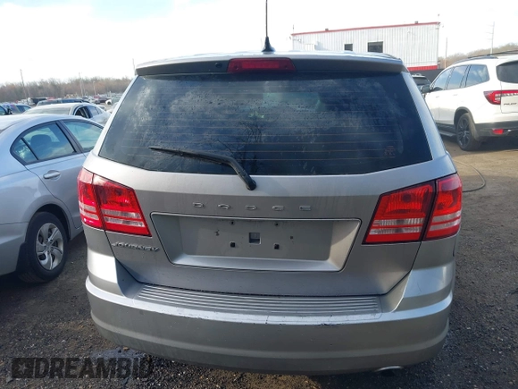 2015 Dodge Journey SE z VIN 3C4PDCAB3FT641675, wystawiony jako IAAI lot #41898611 z przebiegiem 218 121 mil mil oraz . Historia ofert i sprzedaży dostępna na DreamBid. Obrazek 17.