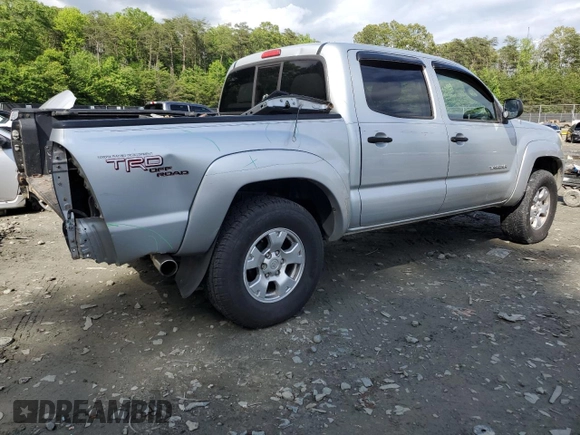 2005 Toyota Tacoma z VIN 5TELU42N15Z132807, wystawiony jako Copart lot #57877795 z przebiegiem 175 000 mil mil oraz Szkoda całkowita • Salvage title. Historia ofert i sprzedaży dostępna na DreamBid. Obrazek 3.