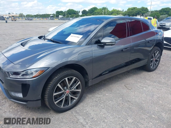 2019 Jaguar I-PACE HSE with VIN SADHD2S19K1F74478, listed as a IAAI auction lot 40395586 with 40,220 mi miles. Bid and sale history available at carsss.com. Image 18.