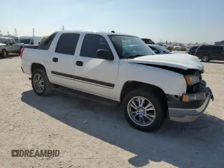 2004 Chevrolet Avalanche with VIN 3GNEC12T24G245868, listed as a Copart auction lot 71949544 with 203,225 mi miles and Salvage Title. Bid and sale history available at carsss.com. Image 4.