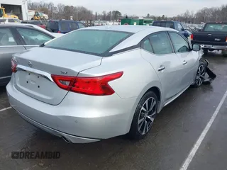 2018 Nissan Maxima S z VIN 1N4AA6AP9JC374449, wystawiony jako IAAI lot #41722809 z przebiegiem 57 807 mil mil oraz . Historia ofert i sprzedaży dostępna na DreamBid. Obrazek 4.
