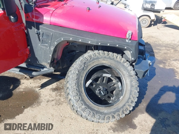 2007 Jeep Wrangler Unlimited X with VIN 1J4GA39147L157588, listed as a IAAI auction lot 41637089 with 87,812 mi miles and . Bid and sale history available at DreamBid. Image 6.