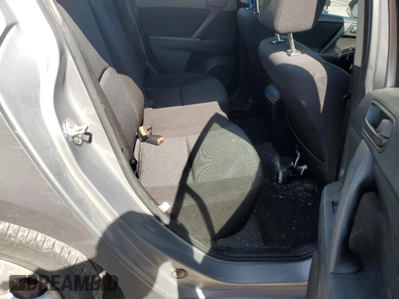 2011 Mazda 3 i Sport with VIN JM1BL1UG7B1455776, listed as a Copart auction lot 54235235 with 133,040 mi miles and Salvage Title. Bid and sale history available at DreamBid. Image 10.