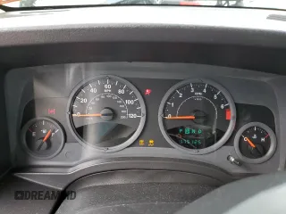 2007 Jeep Patriot Sport with VIN 1J8FF28W47D395177, listed as a Copart auction lot 49033005 with 175,125 mi miles and Salvage Title. Bid and sale history available at DreamBid. Image 9.