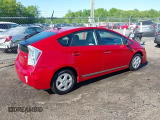 2010 Toyota Prius II with VIN JTDKN3DU0A0203464, listed as a IAAI auction lot 42113810 with 137,462 mi miles. Bid and sale history available at carsss.com. Image 4.