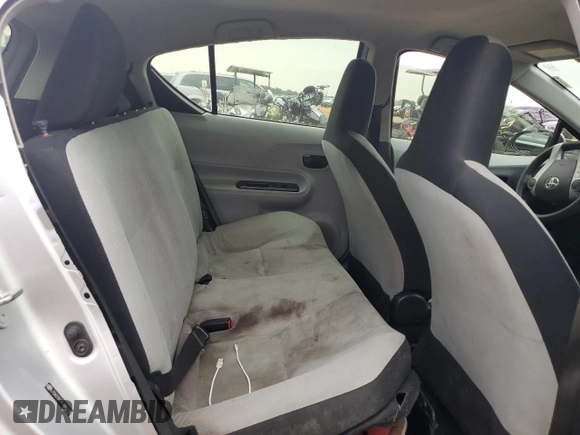 2014 Toyota Prius One with VIN JTDKDTB37E1572299, listed as a Copart auction lot 56252685 with 151,571 mi miles and Clean Title. Bid and sale history available at DreamBid. Image 10.