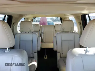 2015 Ford Expedition Limited z VIN 1FMJU1KT7FEF50017, wystawiony jako Copart lot #86876274 z przebiegiem 129 545 mil mil oraz Czysty tytuł • Clean title. Historia ofert i sprzedaży dostępna na DreamBid. Obrazek 10.