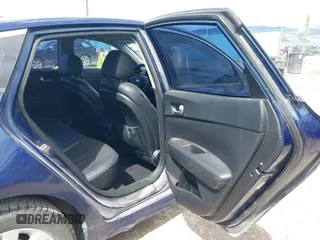 2018 Kia Optima LX z VIN 5XXGT4L32JG205418, wystawiony jako IAAI lot #42062997 z przebiegiem 103 126 mil mil oraz . Historia ofert i sprzedaży dostępna na DreamBid. Obrazek 8.