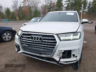 2018 Audi Q7 Premium Plus с VIN WA1LHAF75JD001374, выставлен на аукционе IAAI как лот 40735099 с пробегом 74 478 миль миль и . История ставок и продаж доступна на DreamBid. Изображение 6.