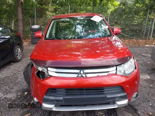 2015 Mitsubishi Outlander SE with VIN JA4AD3A35FZ005812, listed as a IAAI auction lot 42302752 with 165,483 mi miles and . Bid and sale history available at DreamBid. Image 12.