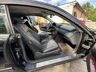 2002 Mercedes-Benz CL 500/600 z VIN WDBPJ75J12A028536, wystawiony jako Copart lot #59461565 z przebiegiem 28 608 mil mil oraz Czysty tytuł • Clean title. Historia ofert i sprzedaży dostępna na DreamBid. Obrazek 5.