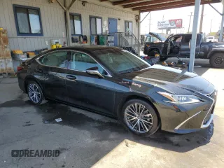 2023 Lexus ES 300h with VIN 58ADA1C18PU034705, listed as a Copart auction lot 56221745 with 43,267 mi miles and Salvage title. Bid and sale history available at DreamBid. Image 4.