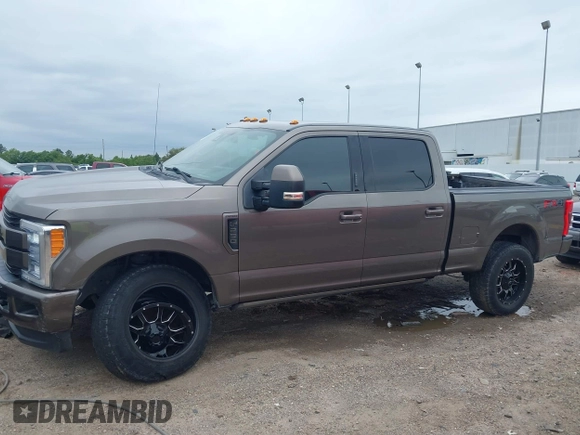 2018 Ford F-250 XL с VIN 1FT7W2BT9JEC77105, выставлен на аукционе IAAI как лот 42187476 с пробегом 211 051 миль миль и . История ставок и продаж доступна на DreamBid. Изображение 14.