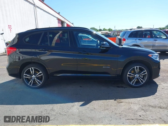2017 BMW X1 xDrive28i with VIN WBXHT3C36H5F76858, listed as a IAAI auction lot 42184914 with 165,923 mi miles and . Bid and sale history available at DreamBid. Image 13.